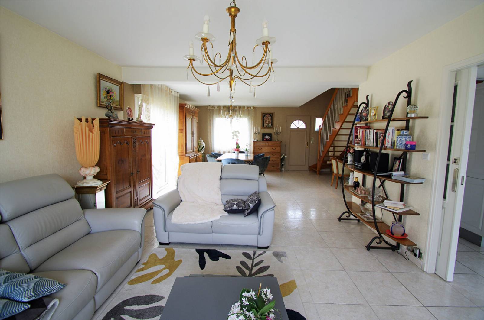 MAISON VENDUE LES PONTS-DE-CE  5 chambres