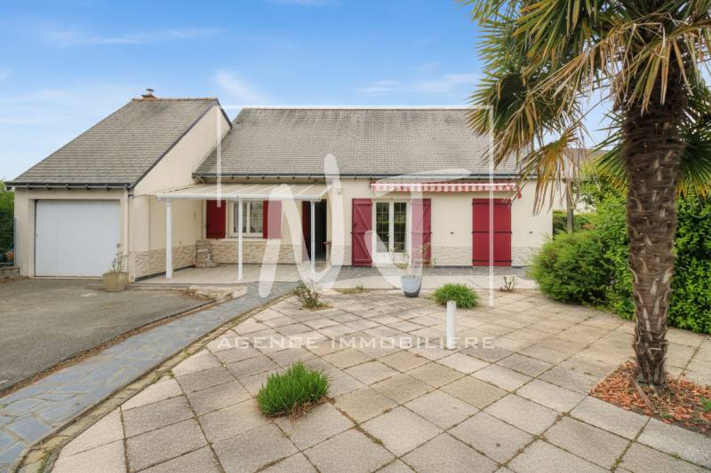 Maison de plain pied, 3 chambres à vendre à Saint Mathurin sur Loire 49250